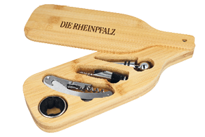 Wein-Set in einer Bambuskiste